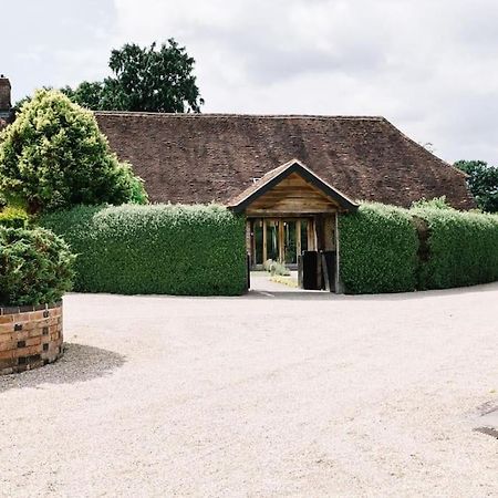 ビショップス・ウォーザン Forest Farm Barn Hampshireヴィラ エクステリア 写真