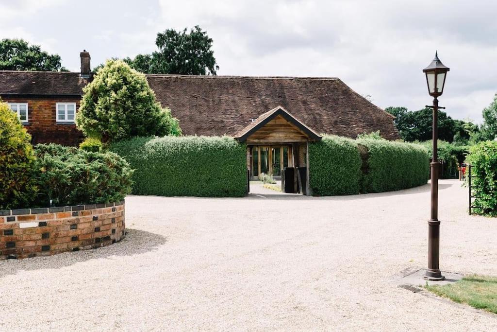 ビショップス・ウォーザン Forest Farm Barn Hampshireヴィラ エクステリア 写真